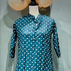 Long length button down 100% cotton shirt. Sizes S. M. L available